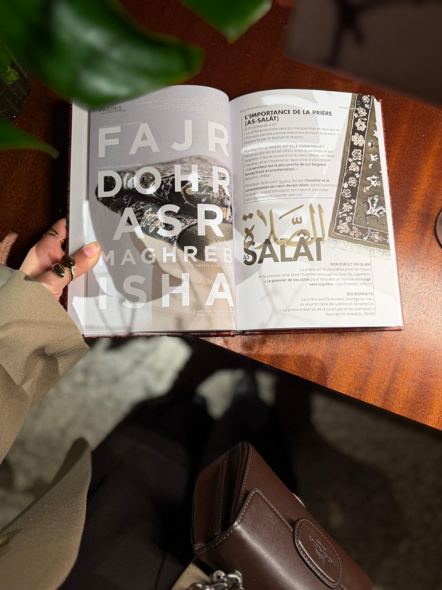 Duas & Salat "Edition du coeur" à remplir 60 jours - Sijjādah rouge (Broché)