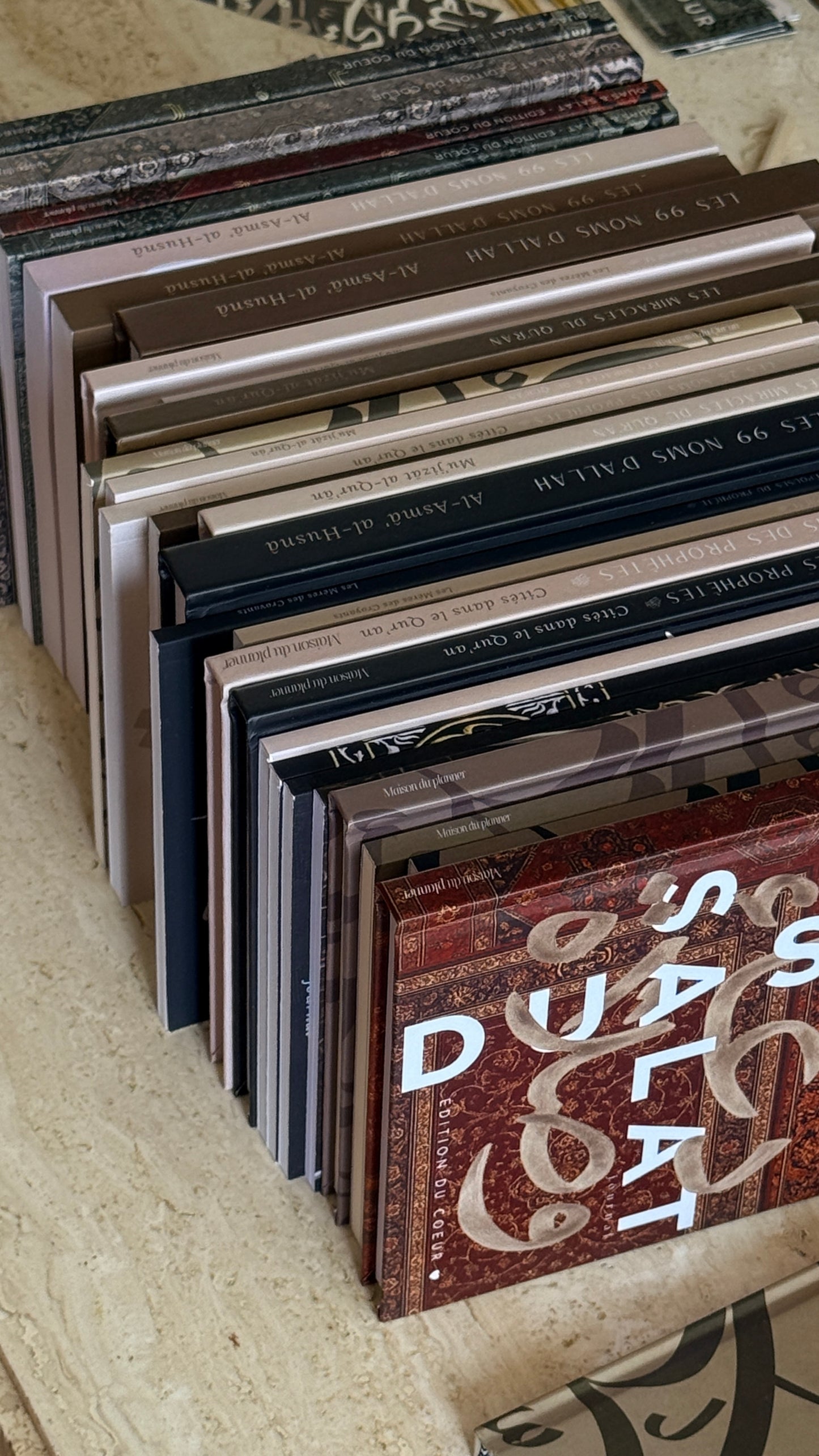 Le Coffret Héritage - Collection complète + Carnet de note OFFERT & Pochette surprise