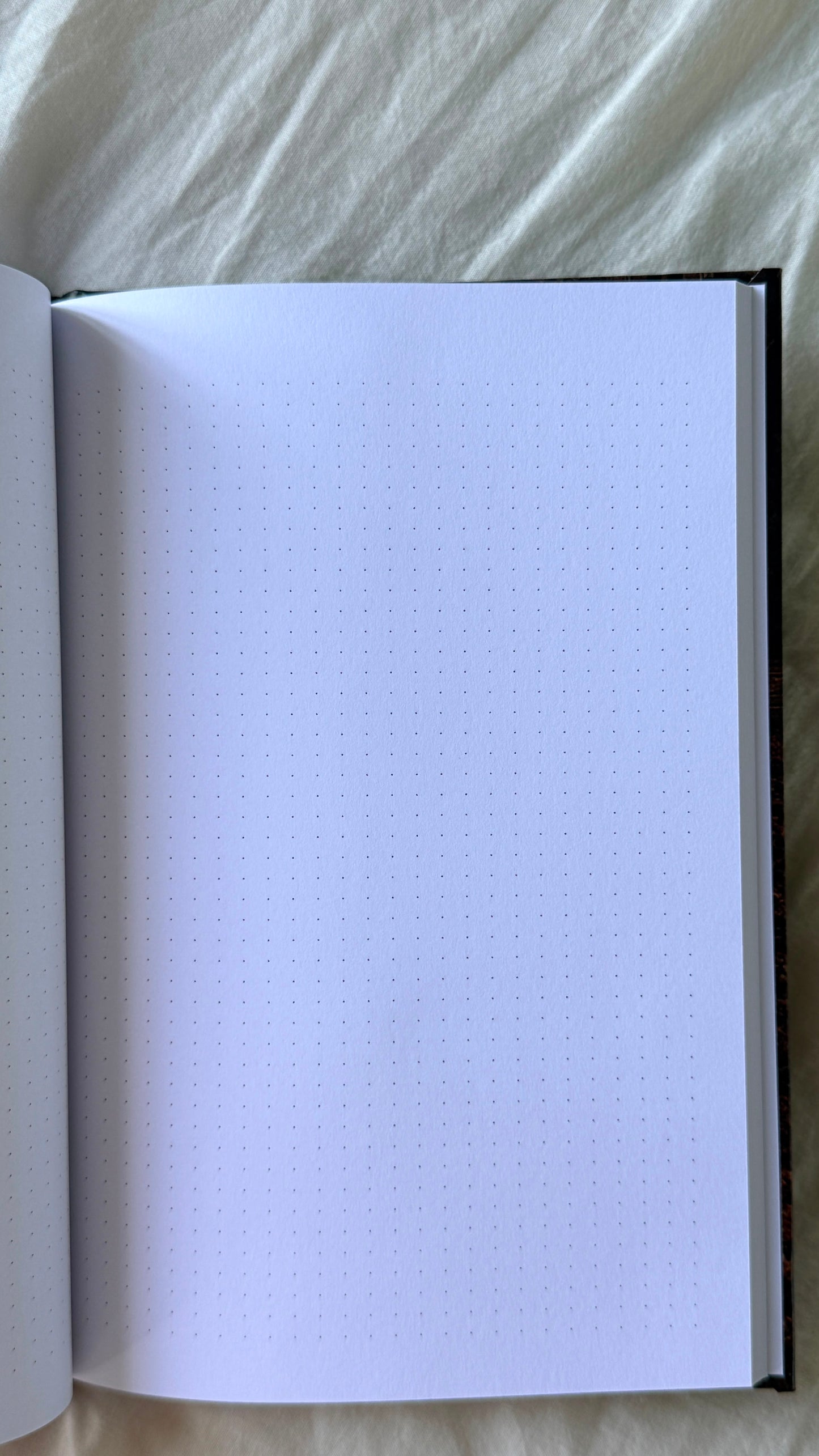 Carnet de note - Points de Lumière - 120 pages (relié)｜Grenat Noir